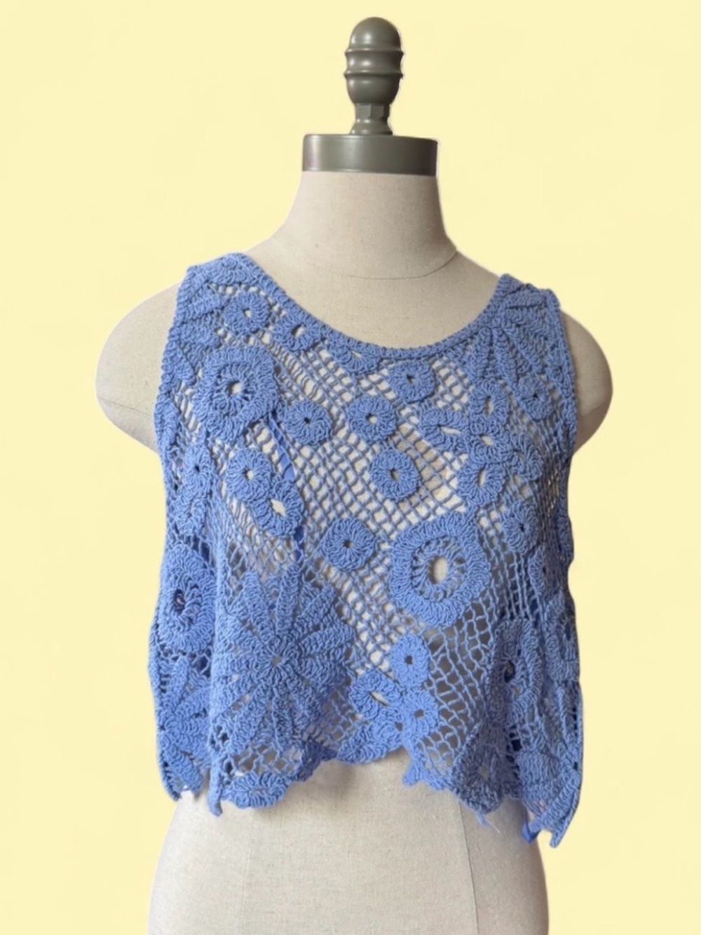 Crochet Floral Openwork Tank Top in Periwinkle Blue